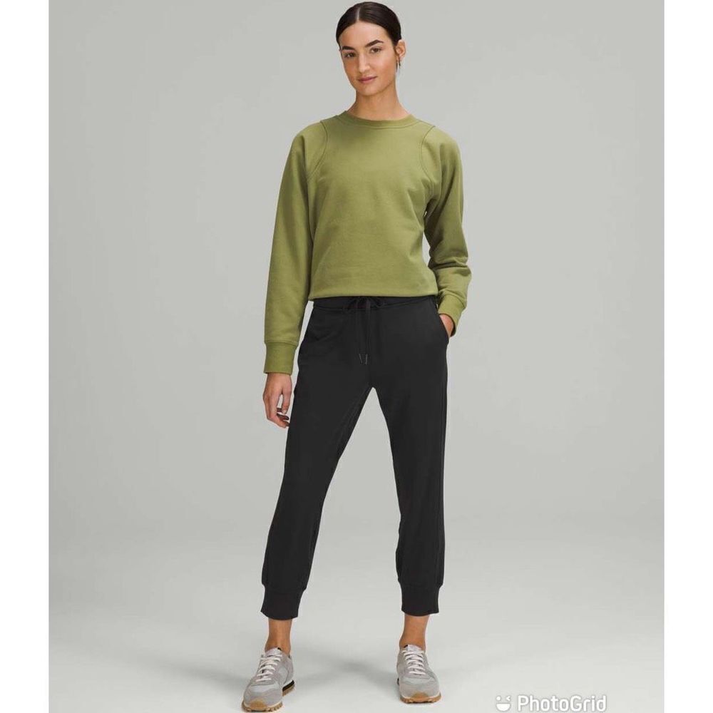 Lululemon Ready to Rulu High-Rise Cropped Jogger